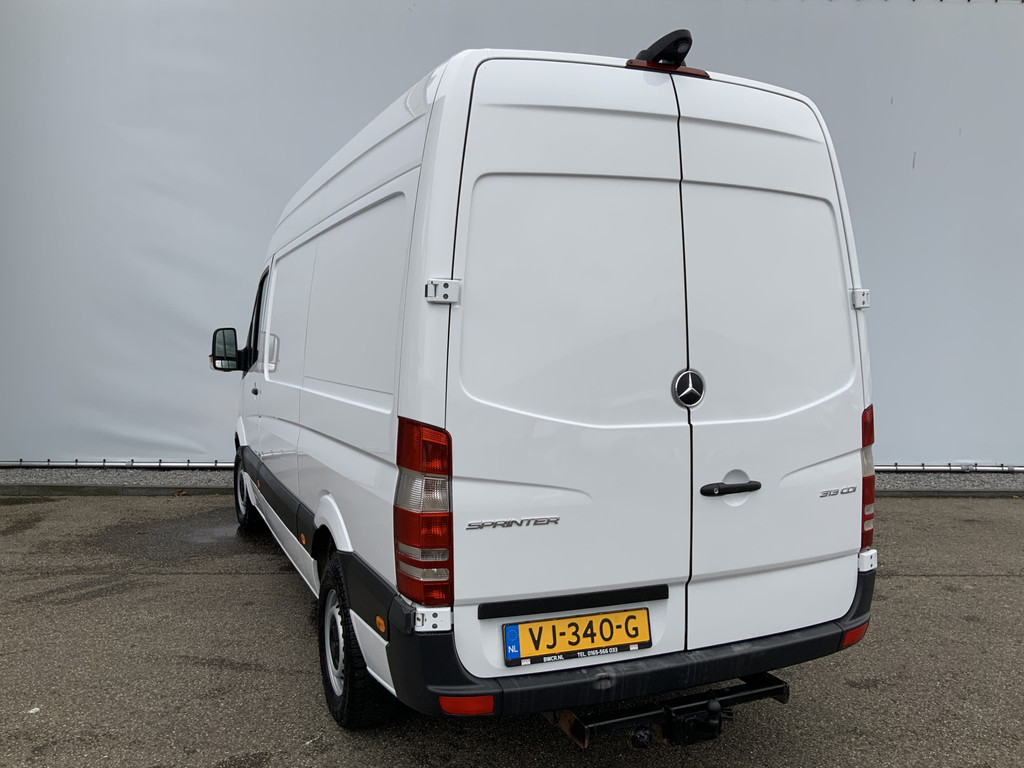 41802133-1.jpg