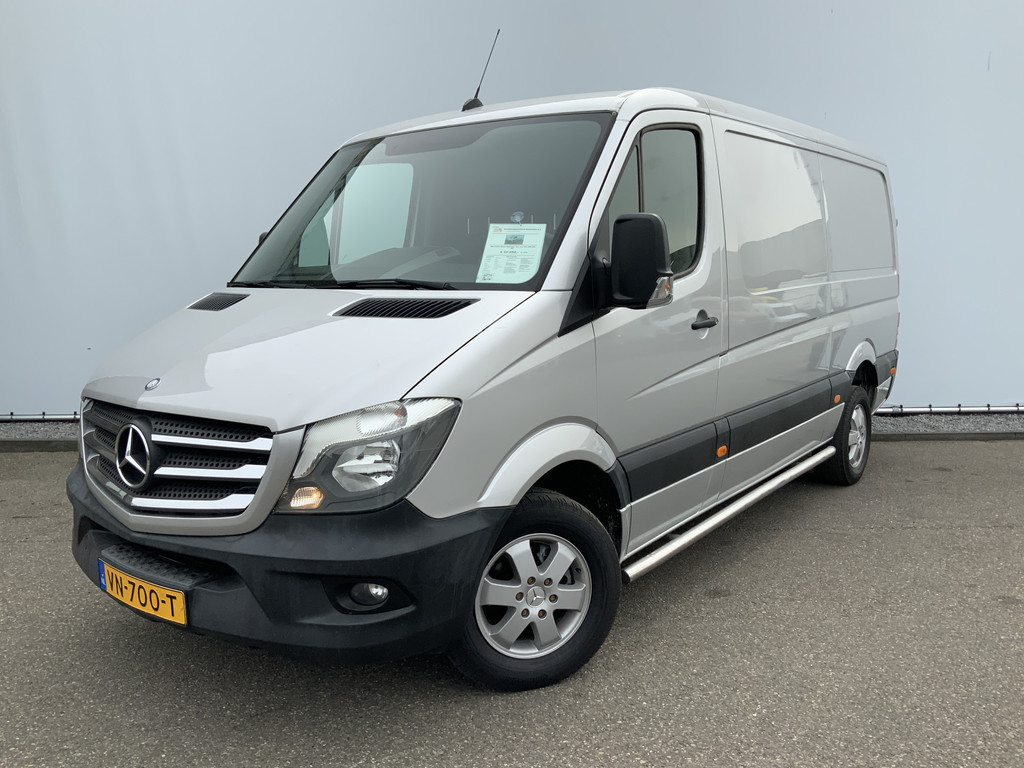 42412349-14.jpg