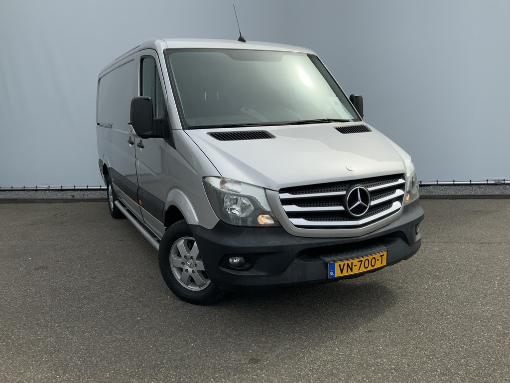 42412349-15.jpg