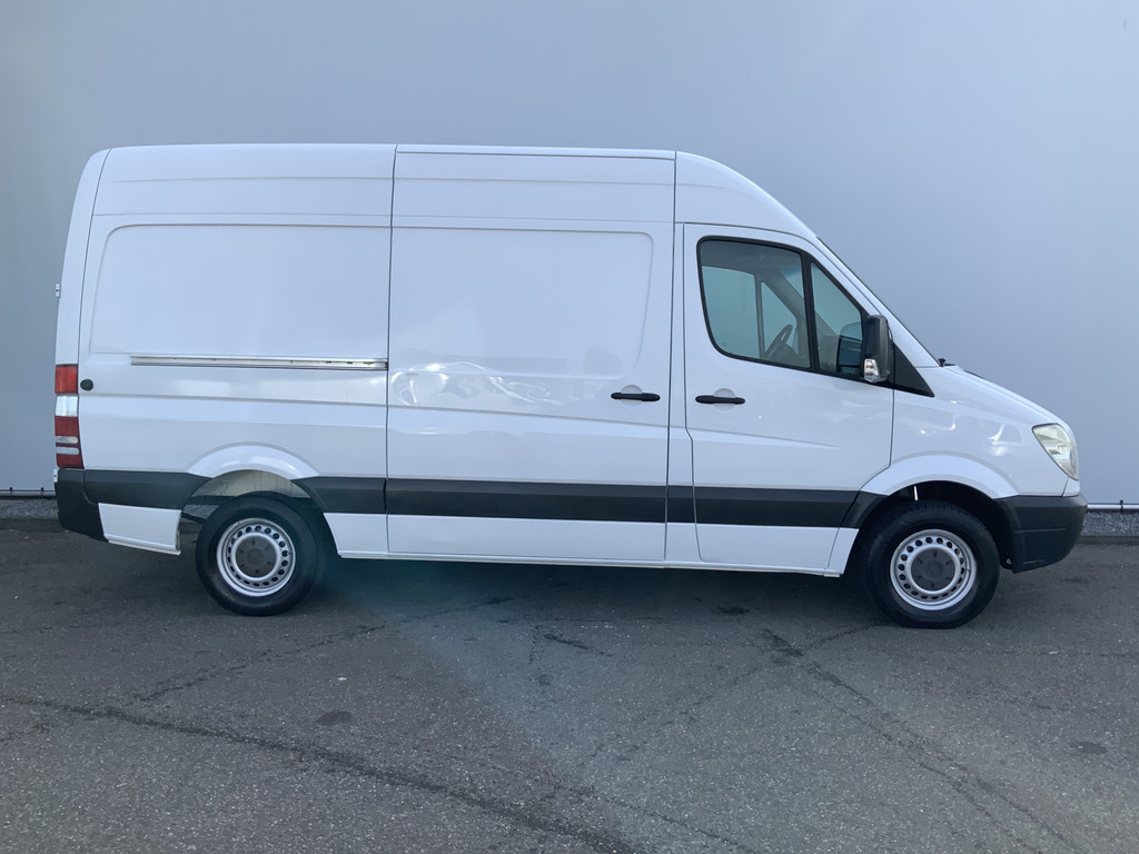 43753942-18.jpg
