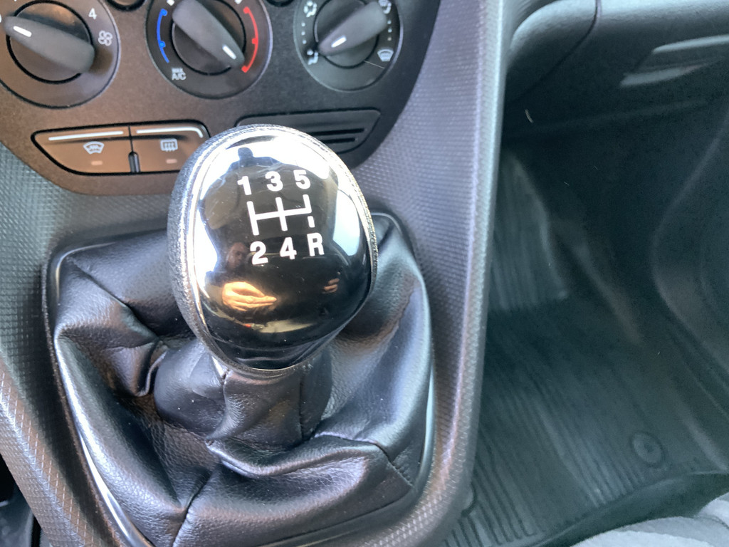 43994269-8.jpg