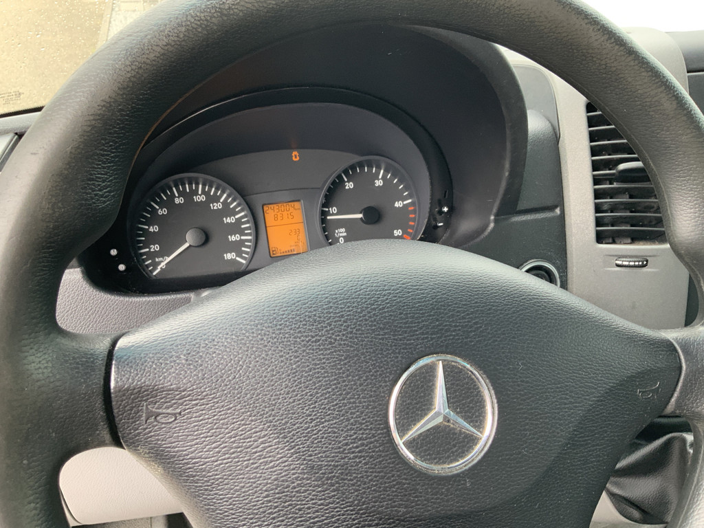 44321000-6.jpg