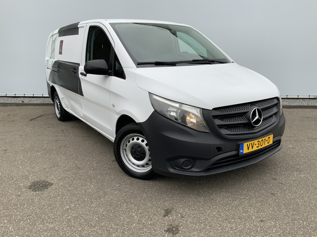 44399077-10.jpg