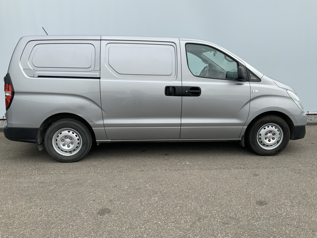 44399103-15.jpg