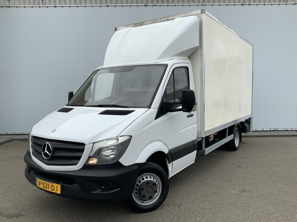 44399115-0.jpg