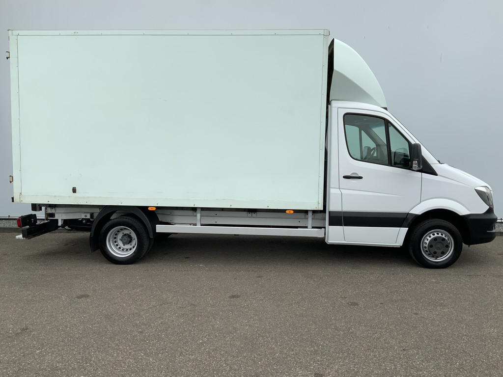 44399123-14.jpg